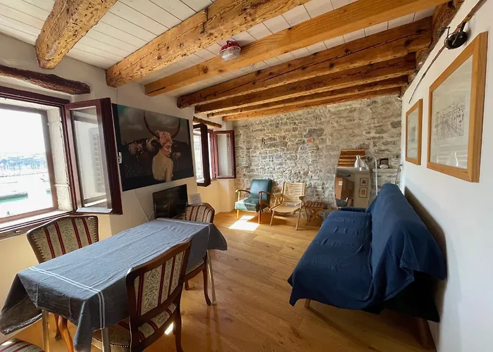 דירה Art Apartma